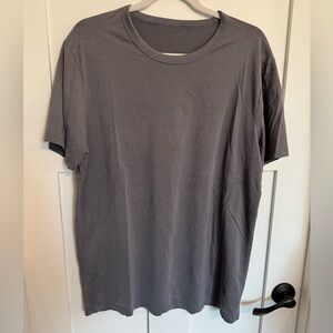 lululemon athletica Men's Short Sleeve Crew Tee - Gray